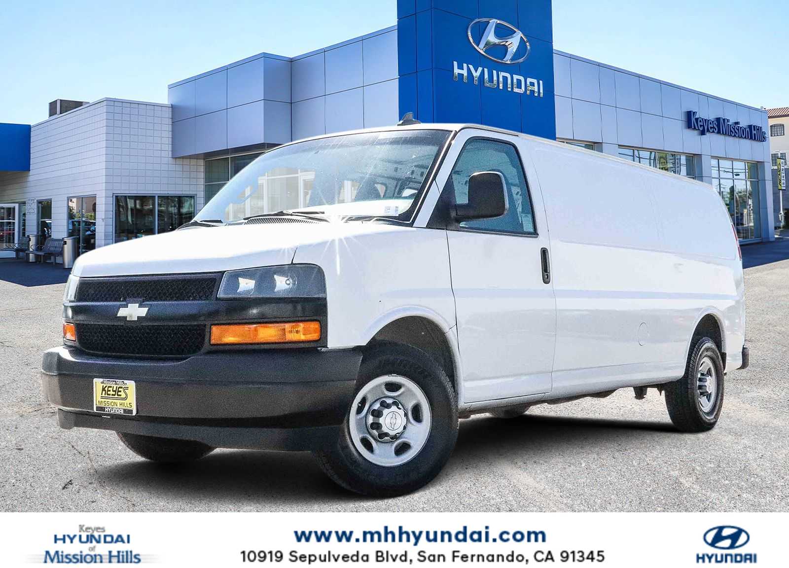 2020 Chevrolet Express 2500 -
                  Mission Hills, CA