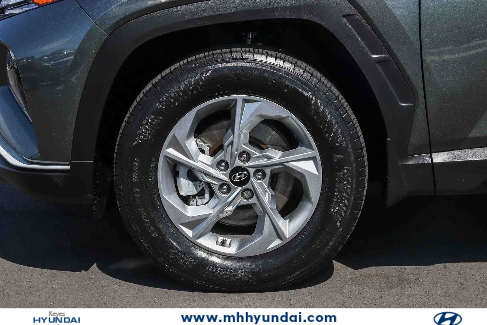 Thumbnail: 2022 Hyundai Tucson - 9