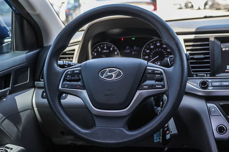 Thumbnail: 2017 Hyundai Elantra - 17