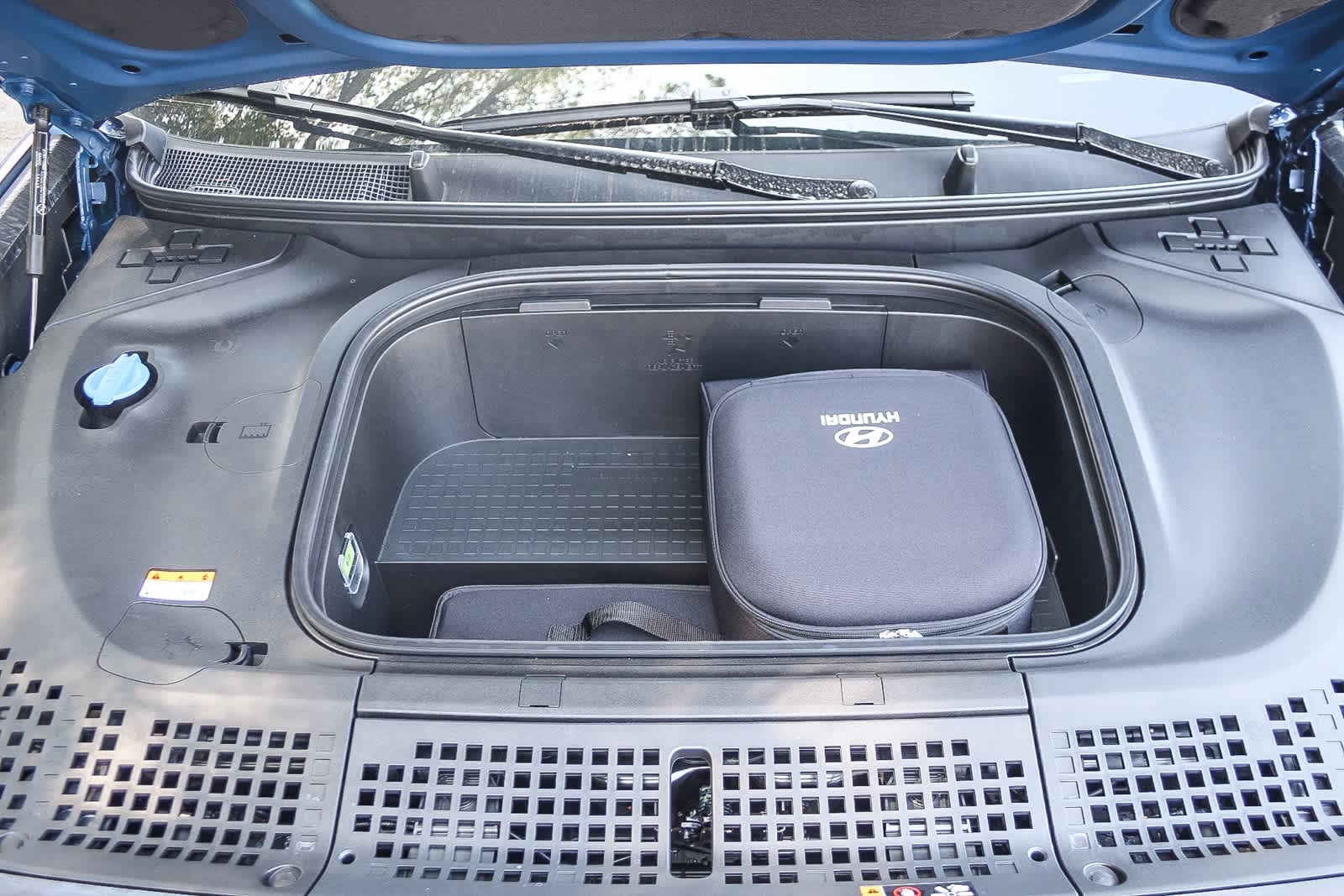 Thumbnail: 2026 Hyundai Ioniq - 12