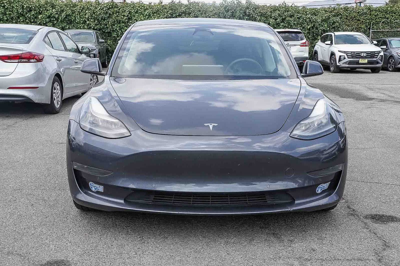 Thumbnail: 2021 Tesla Model 3 - 2