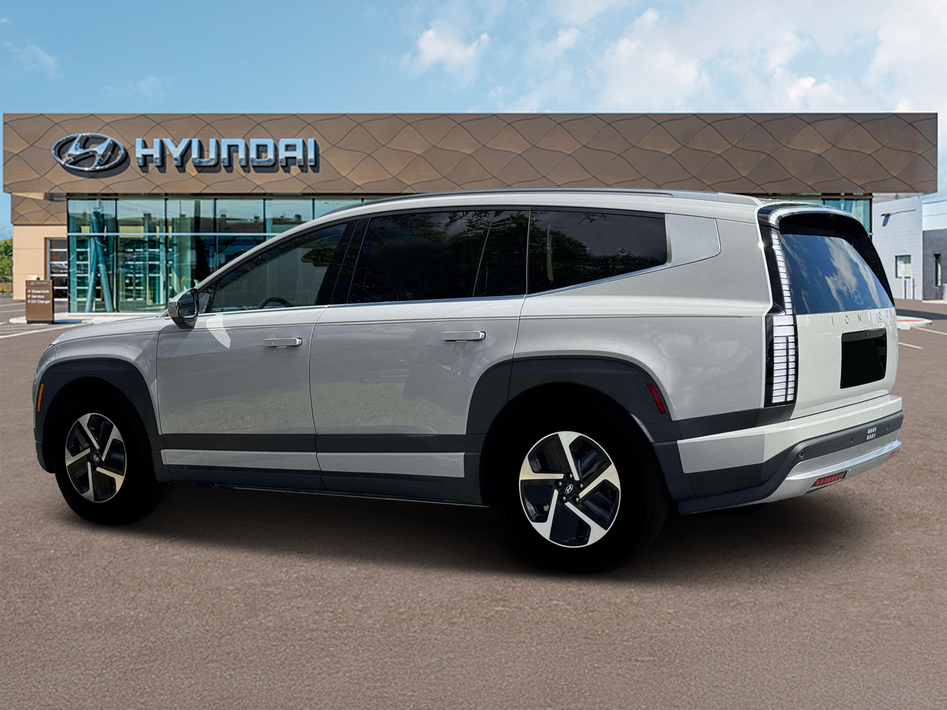 Thumbnail: 2026 Hyundai Ioniq - 4