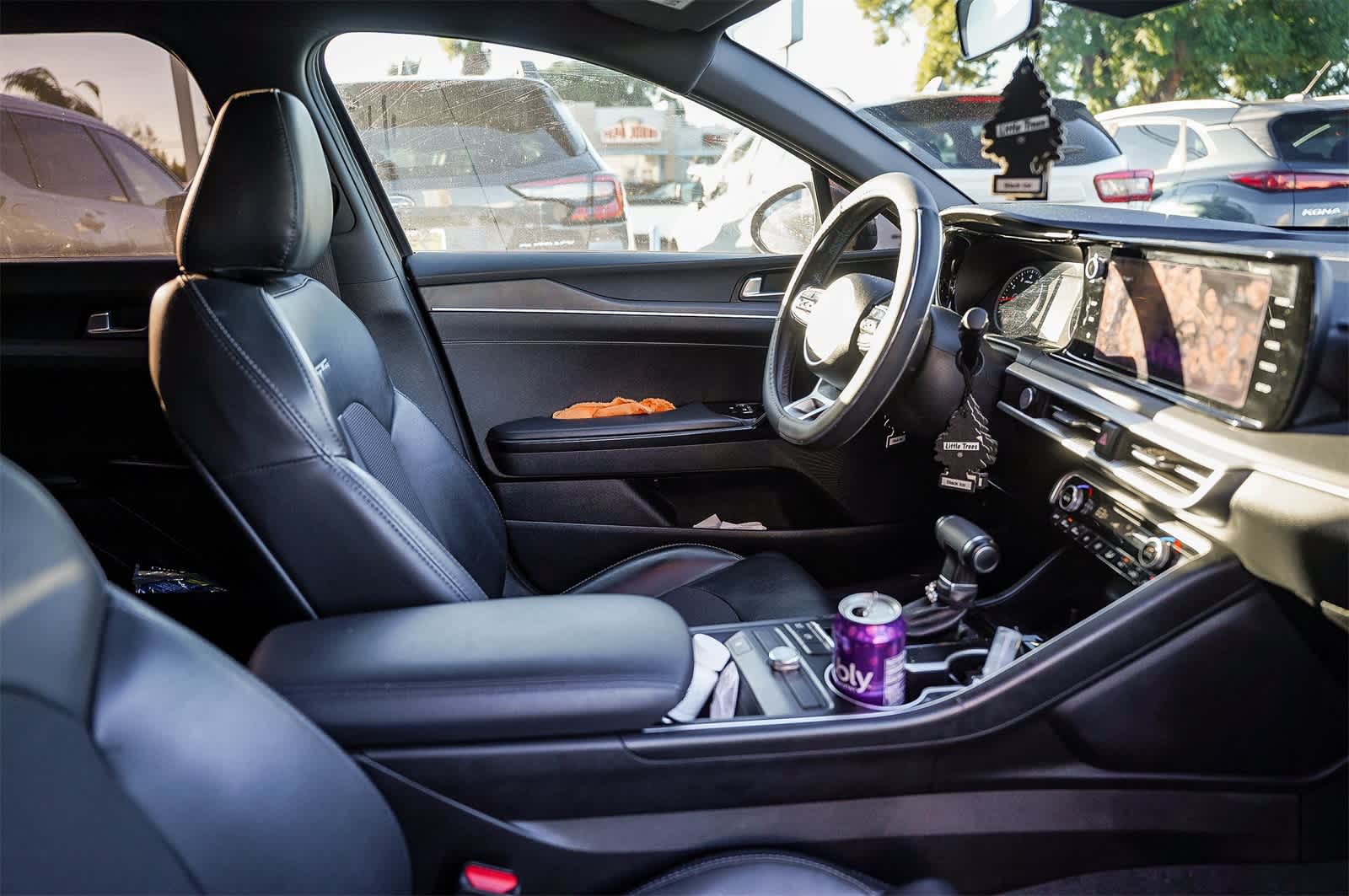 Thumbnail: 2022 Kia K5 - 16