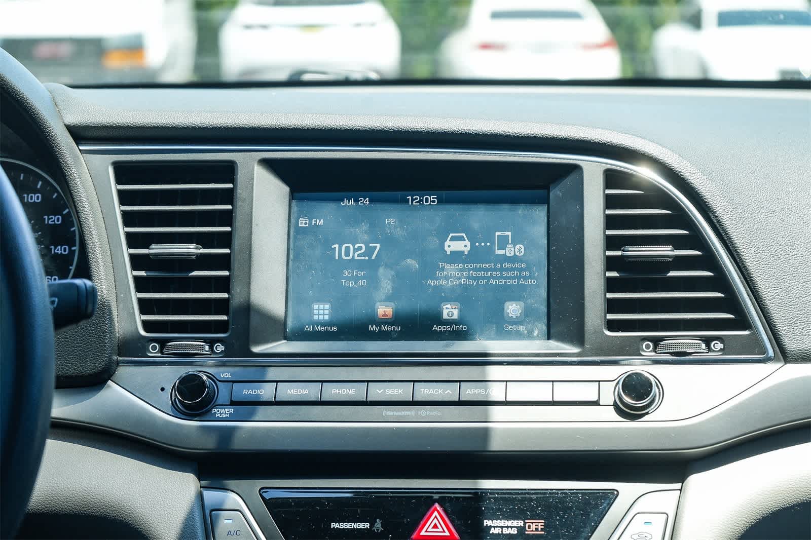 Thumbnail: 2017 Hyundai Elantra - 17