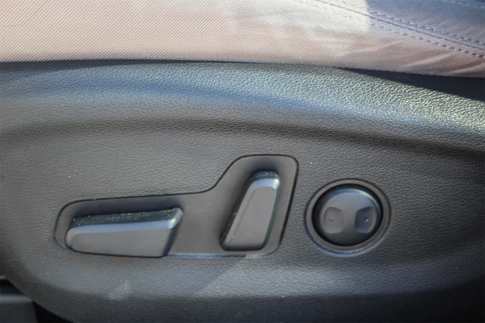 Thumbnail: 2021 Hyundai Tucson - 21