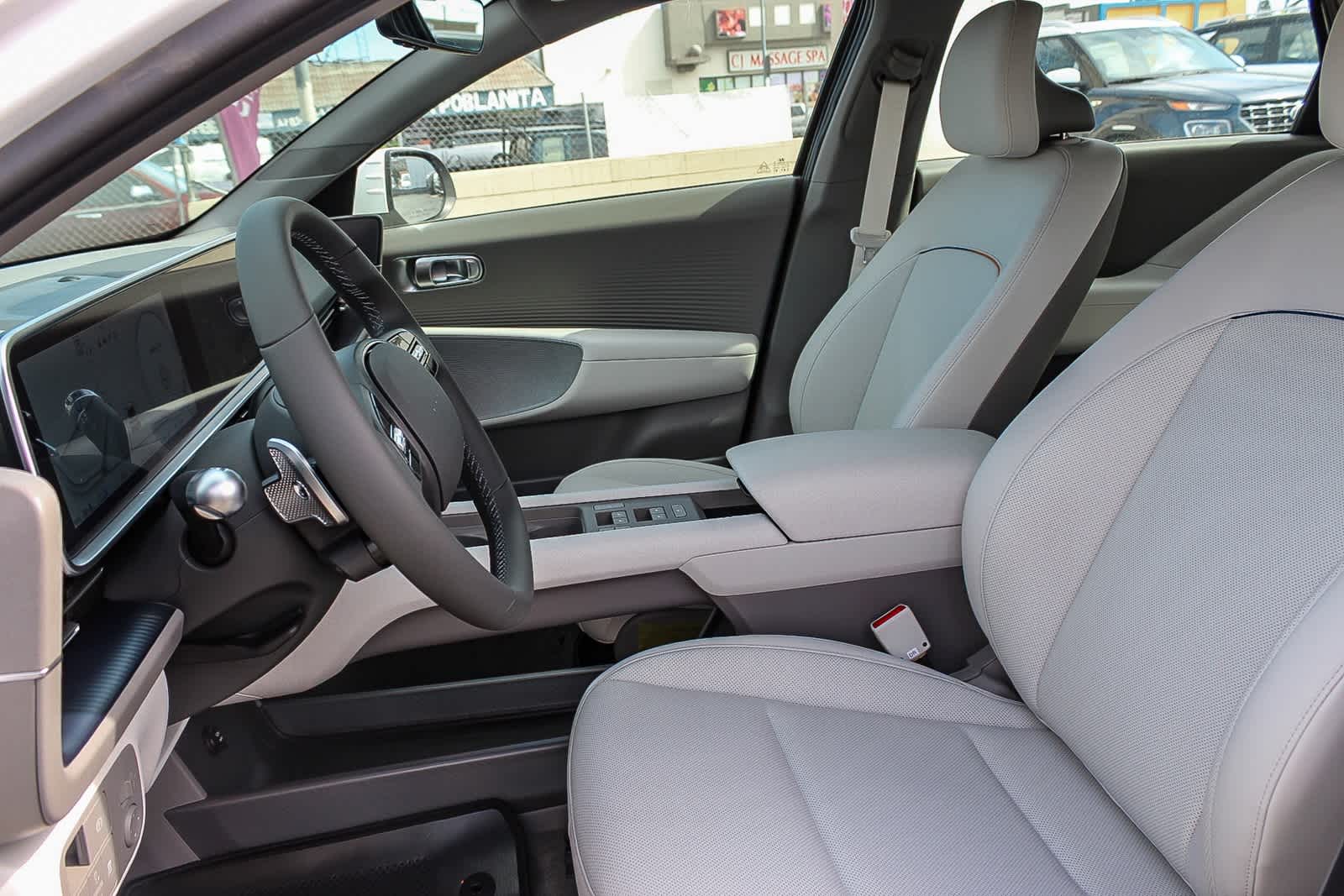 Thumbnail: 2025 Hyundai Ioniq 6 - 18