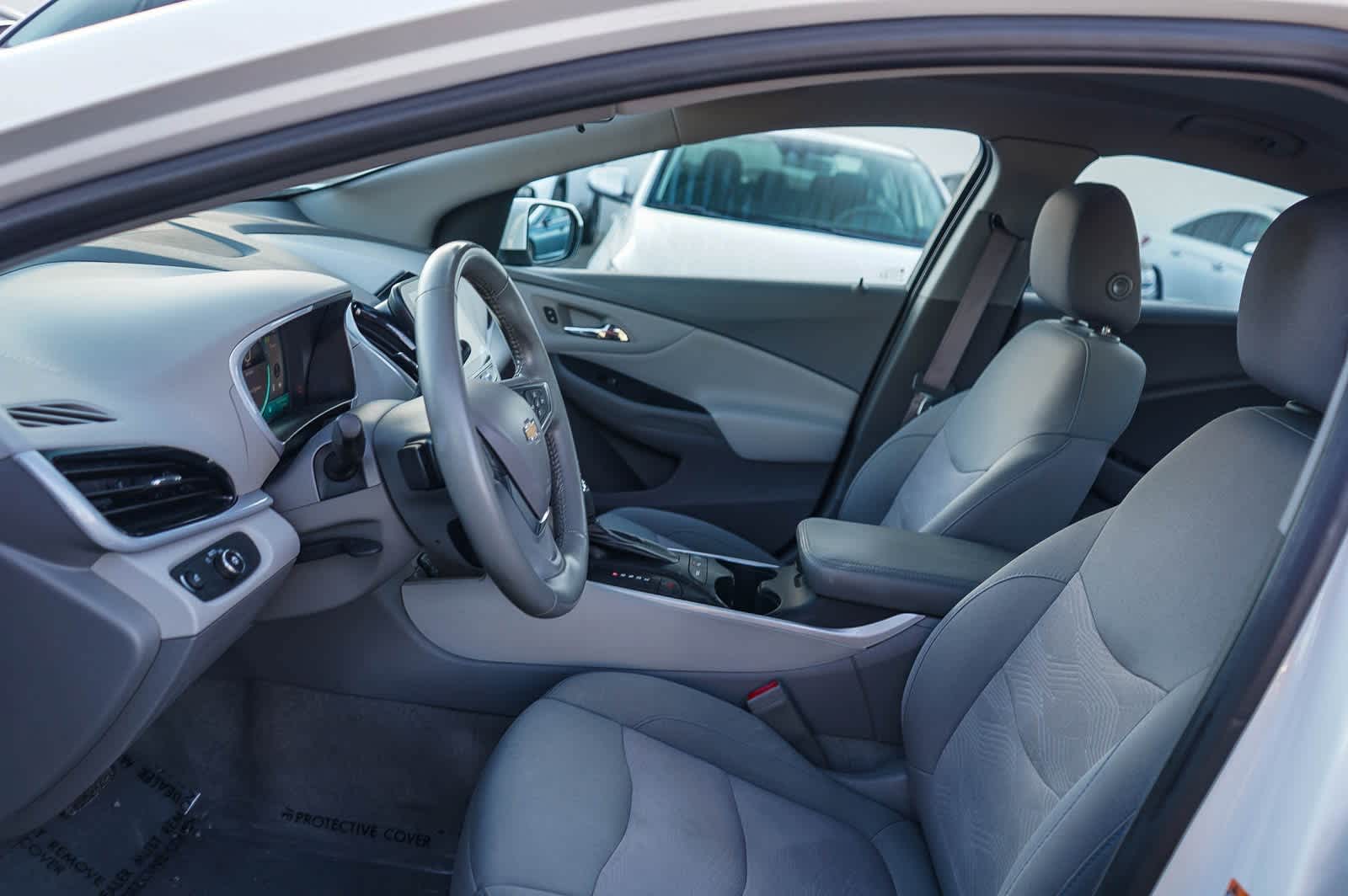 Thumbnail: 2019 Chevrolet Volt - 17
