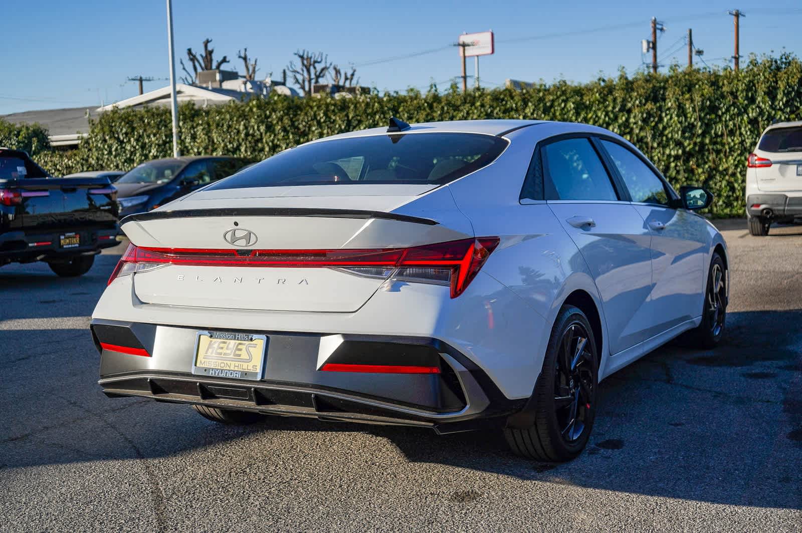 Thumbnail: 2026 Hyundai Elantra - 8