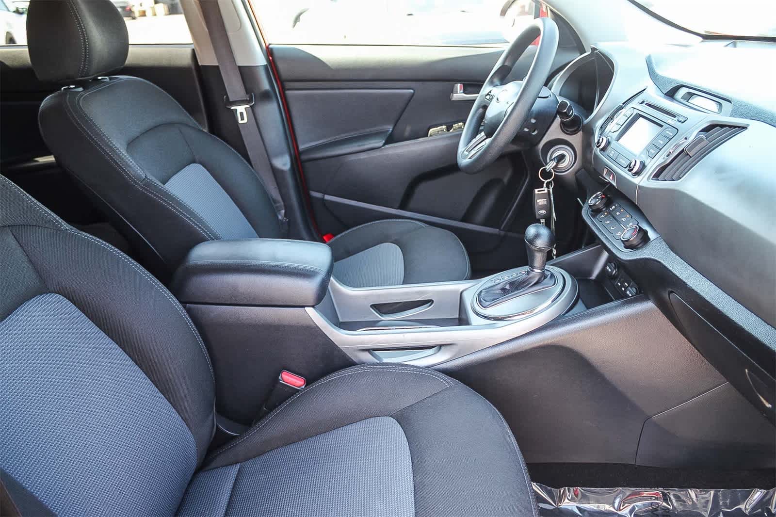 Thumbnail: 2015 Kia Sportage - 13