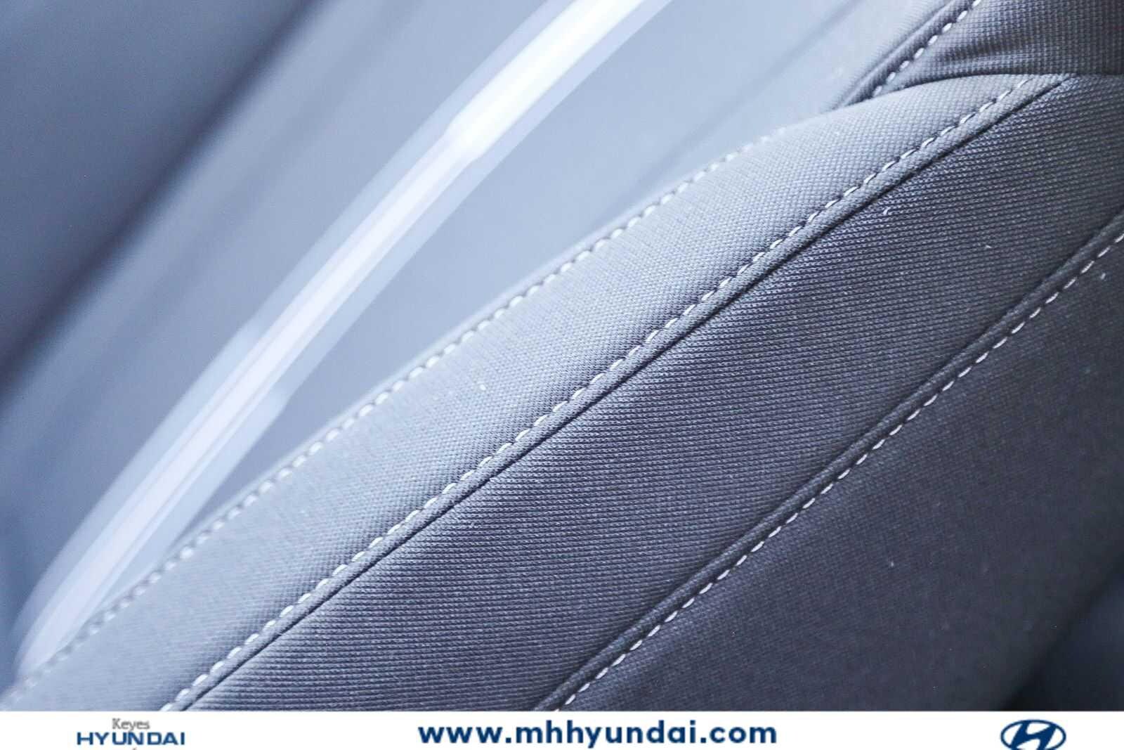 Thumbnail: 2026 Hyundai Elantra - 26