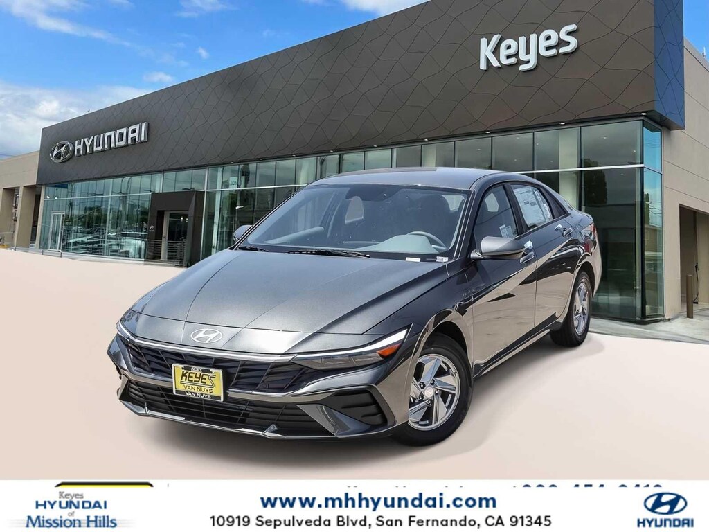 New 2026 Hyundai Elantra SE Sedan