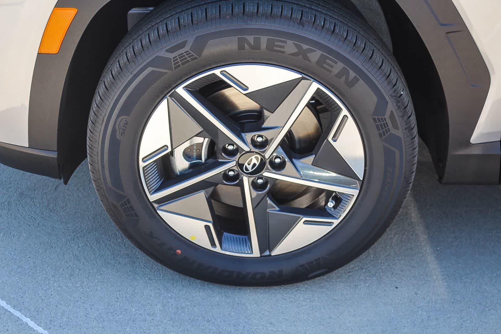 Thumbnail: 2026 Hyundai Tucson - 11