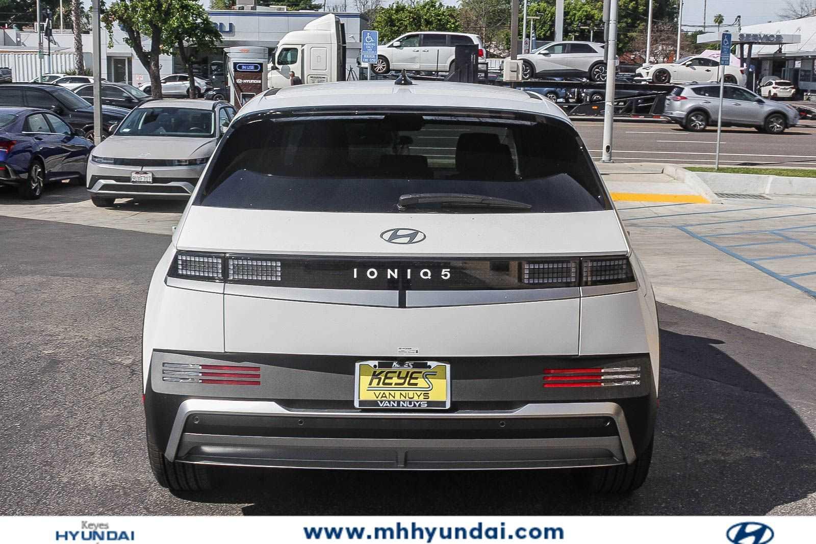 Thumbnail: 2026 Hyundai Ioniq 5 - 6