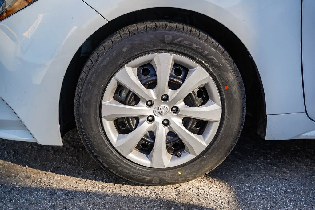 Used 2022 Toyota Corolla LE Sedan