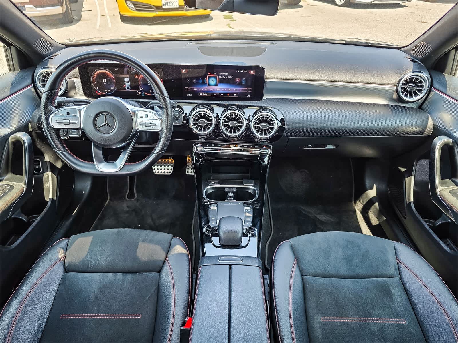 Thumbnail: 2022 Mercedes-Benz A-Class - 12