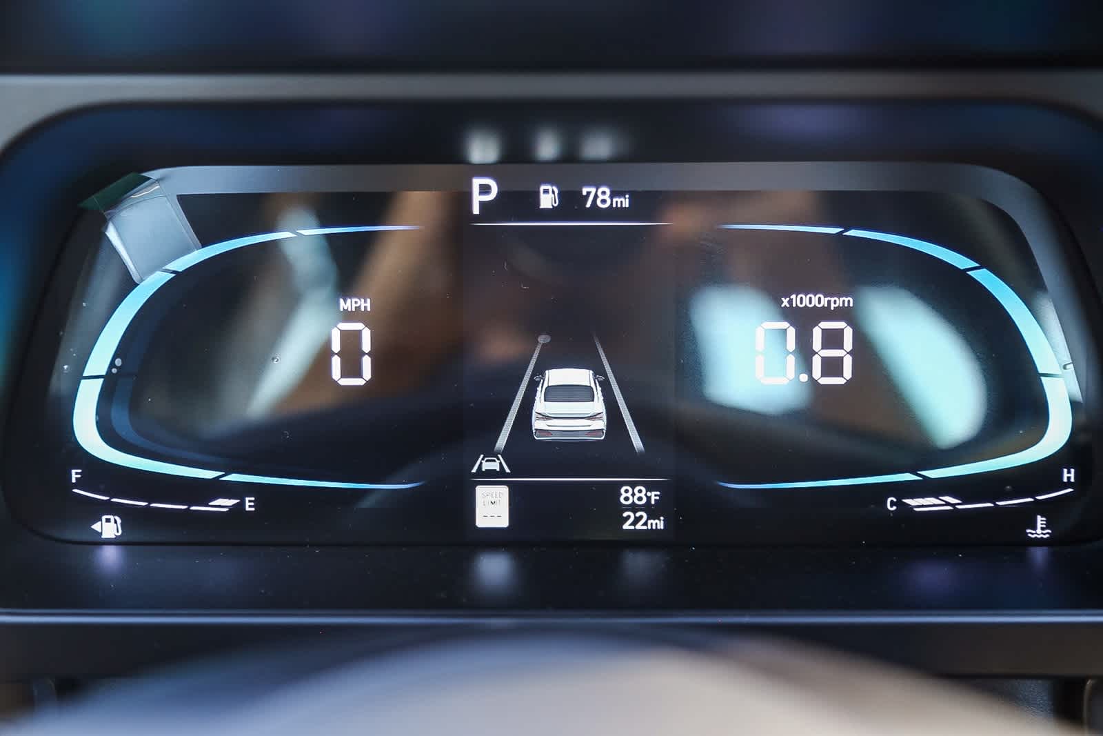 Thumbnail: 2025 Hyundai Elantra - 24