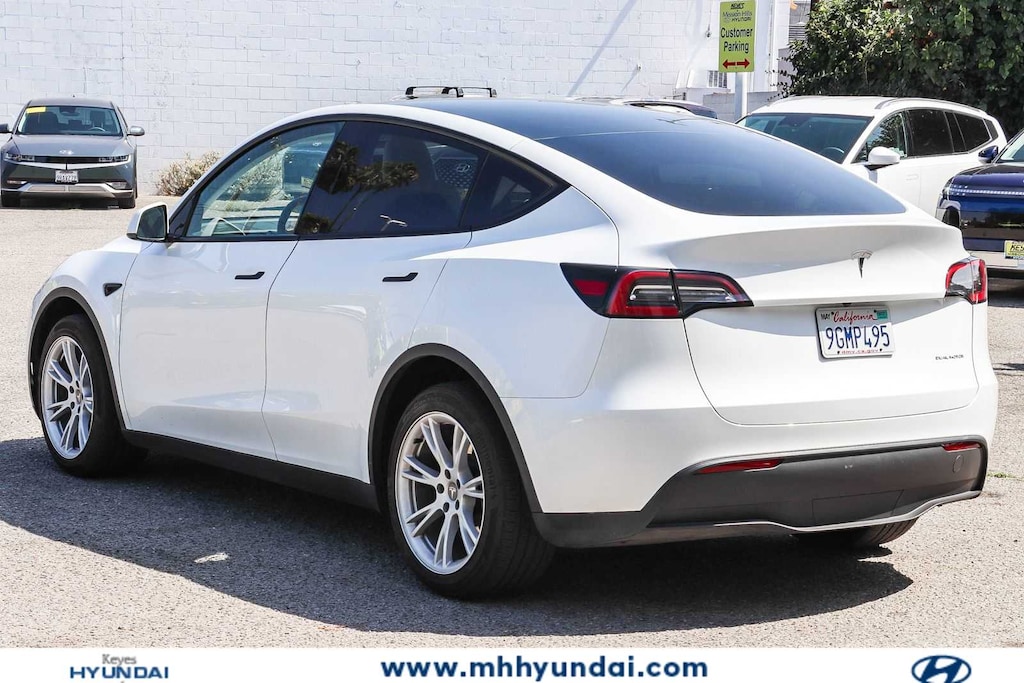 Used 2023 Tesla Model Y Long Range SUV