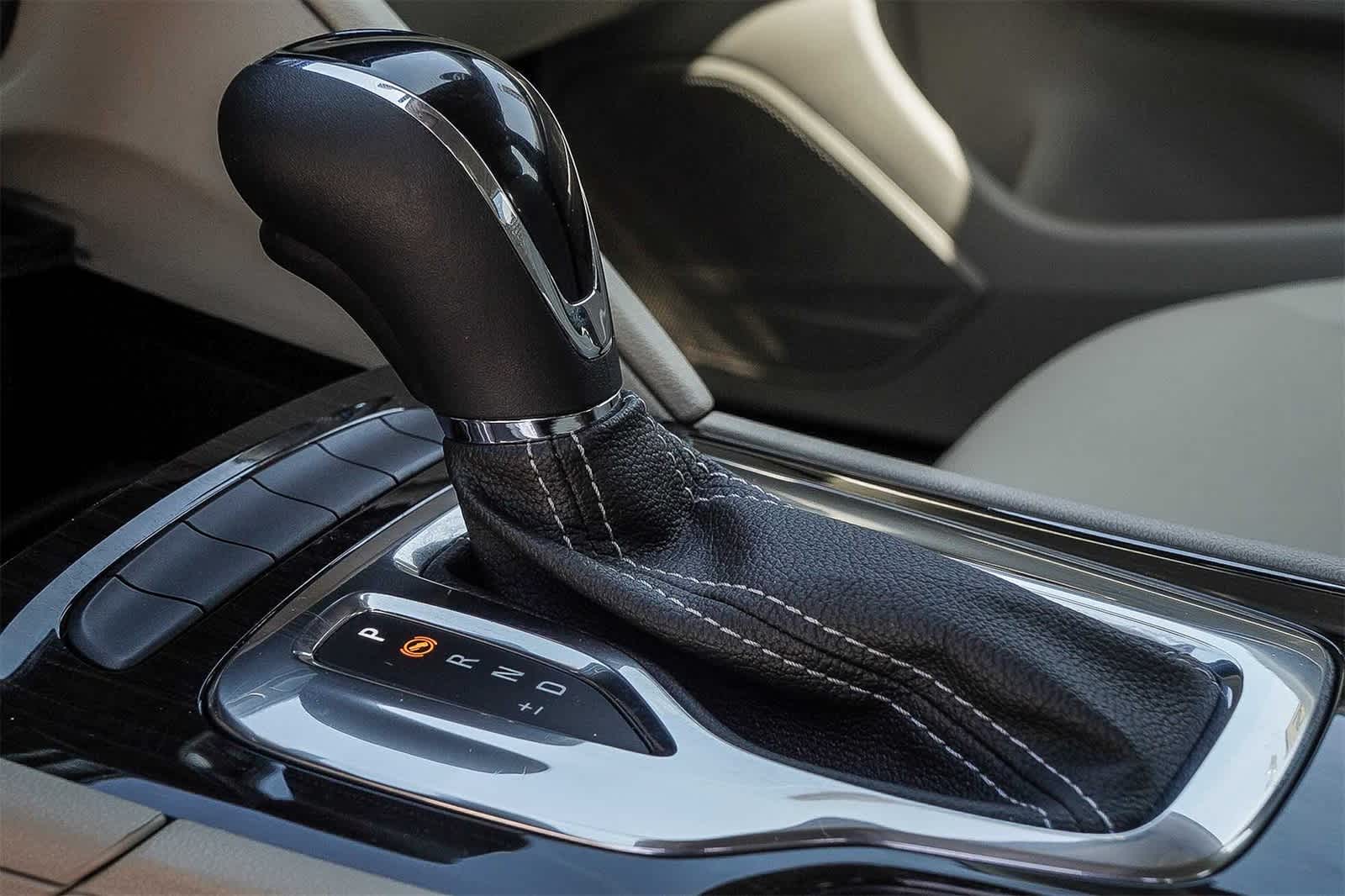 Thumbnail: 2019 Buick Regal - 16