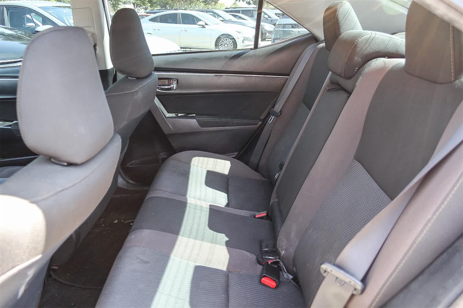 2018 Toyota Corolla L 12