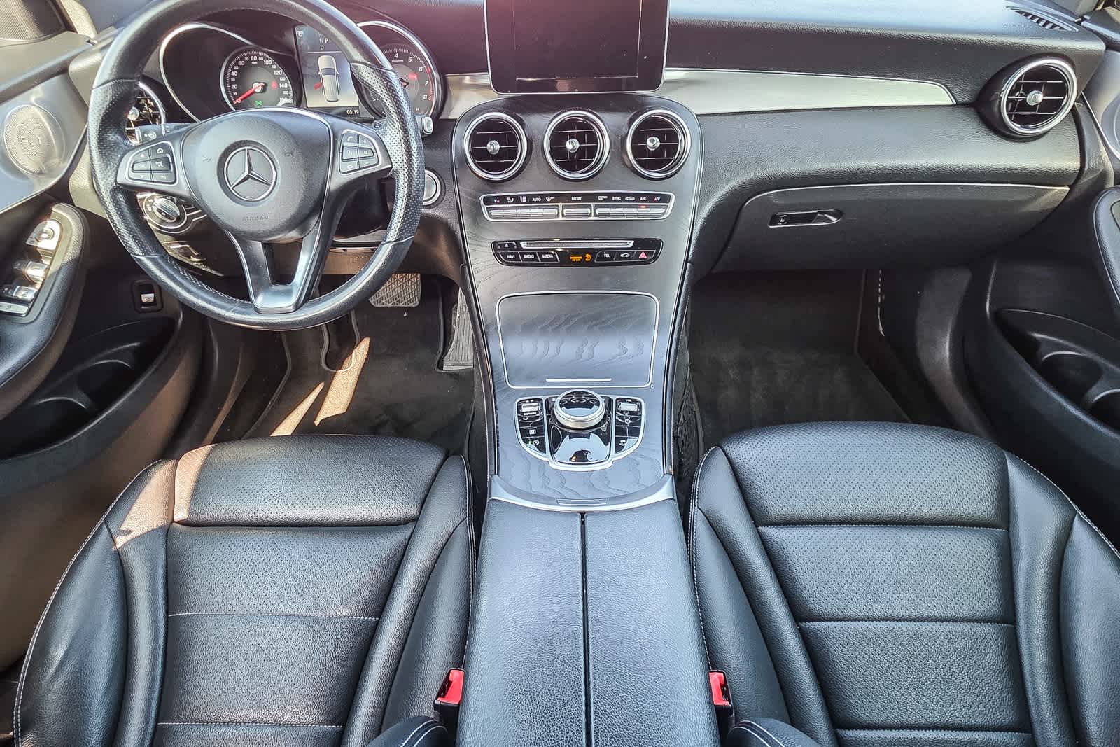 Thumbnail: 2019 Mercedes-Benz GLC - 14