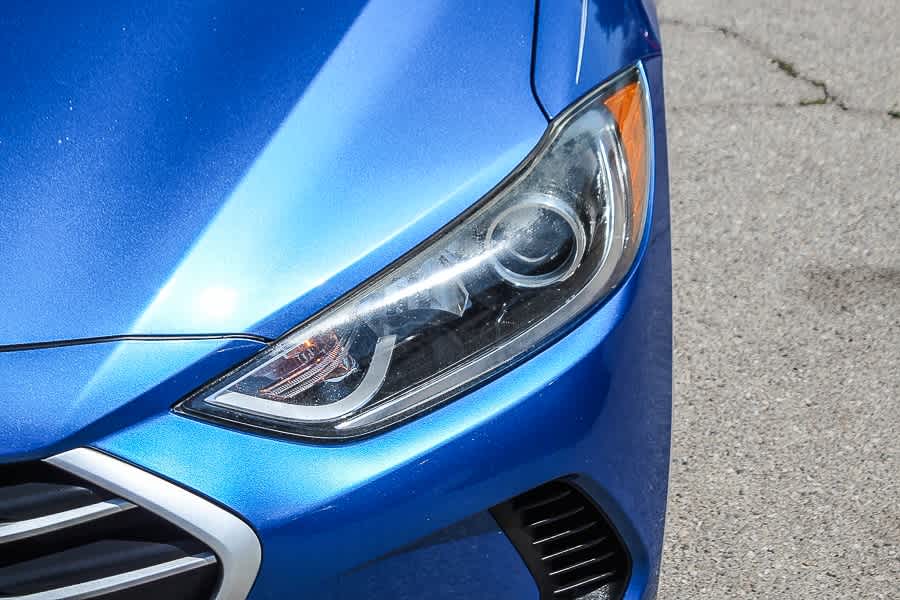 Thumbnail: 2017 Hyundai Elantra - 10
