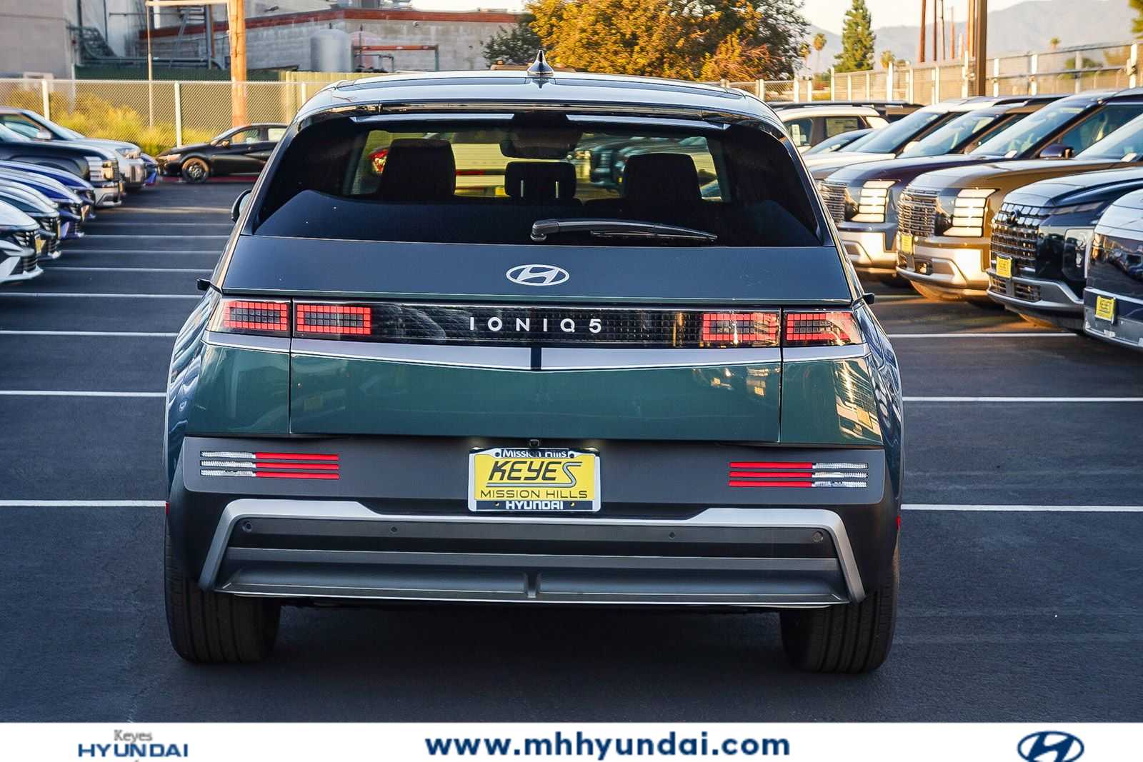 Thumbnail: 2026 Hyundai Ioniq 5 - 4
