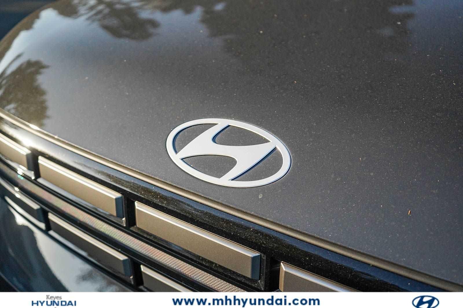 Thumbnail: 2026 Hyundai Santa Fe - 9