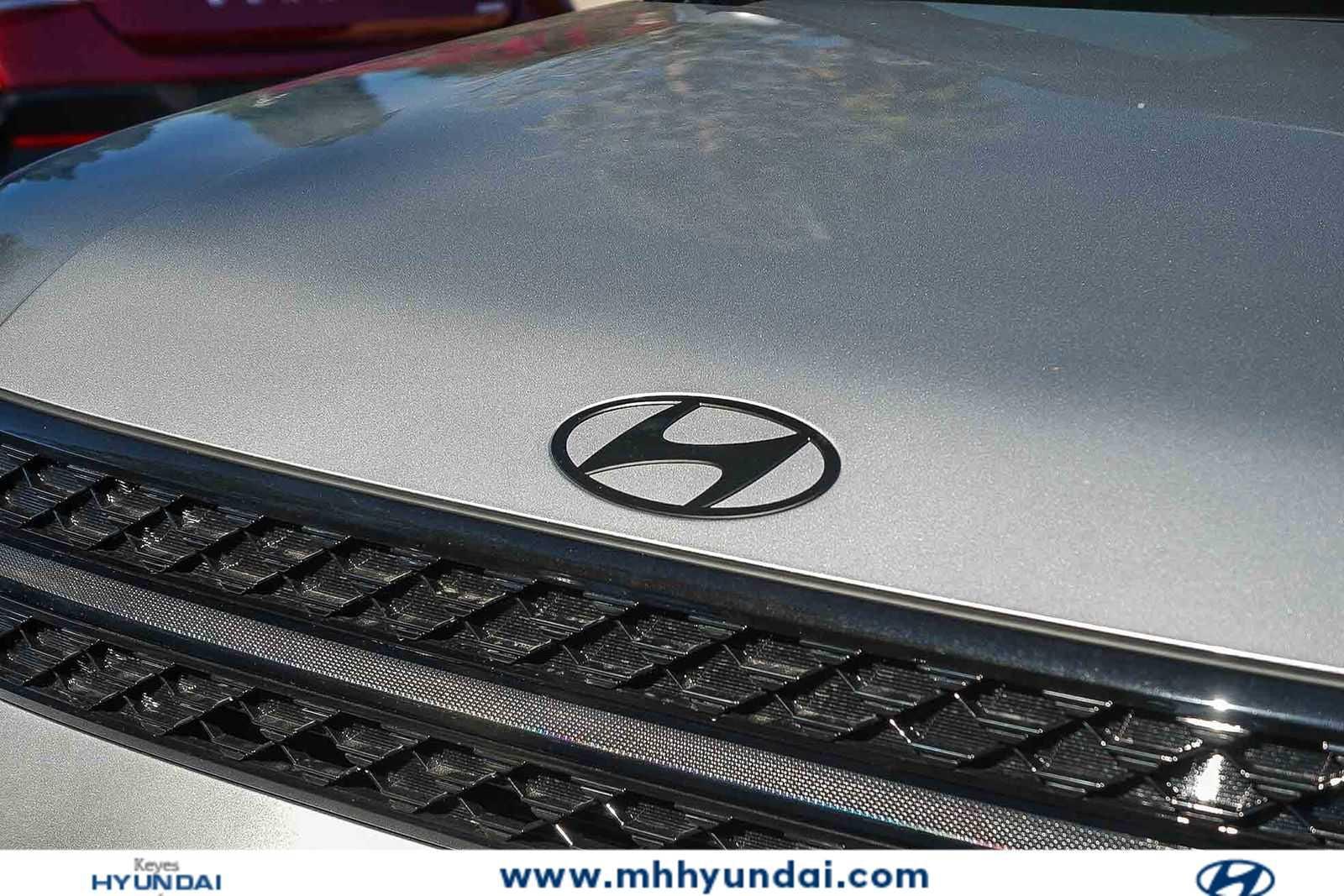 Thumbnail: 2026 Hyundai Santa Fe - 9