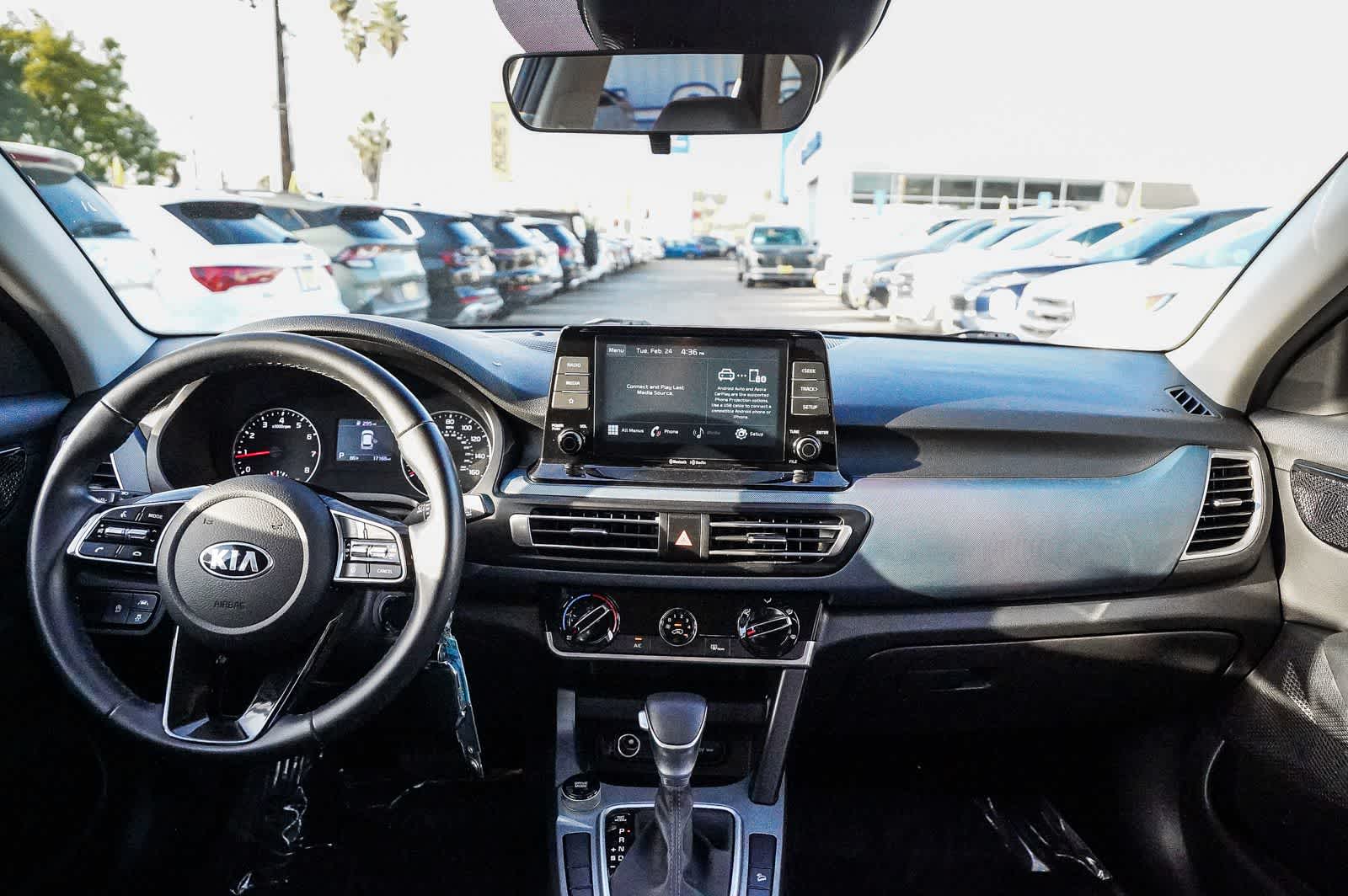 Thumbnail: 2021 Kia Seltos - 12