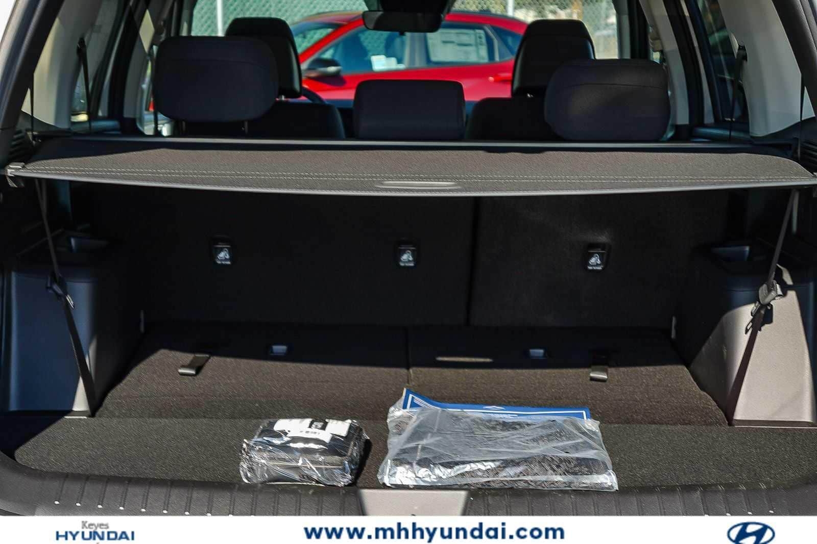 Thumbnail: 2026 Hyundai Santa Fe - 28