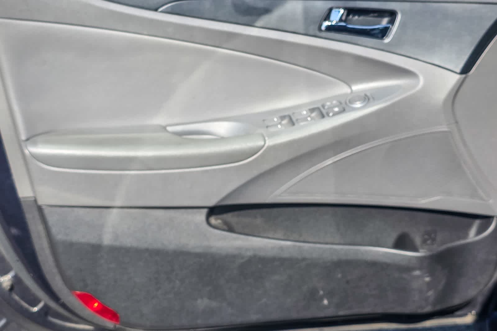 Thumbnail: 2014 Hyundai Sonata - 20