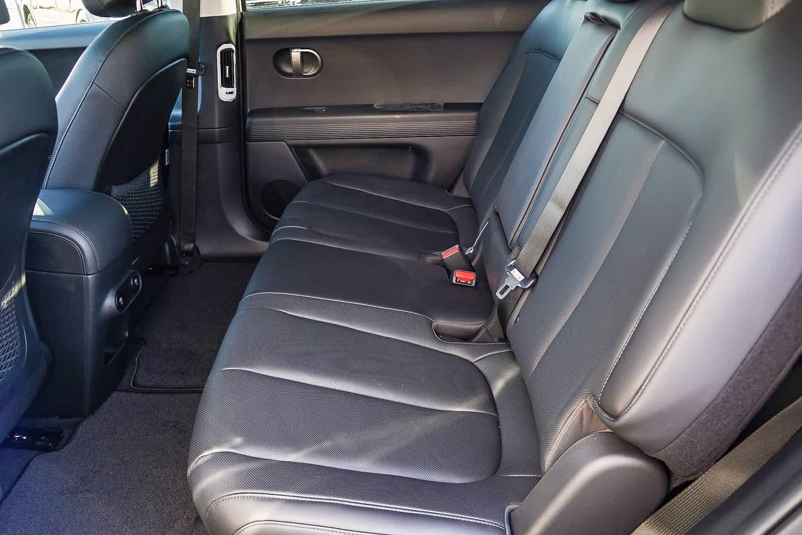 Thumbnail: 2026 Hyundai Ioniq 5 - 23