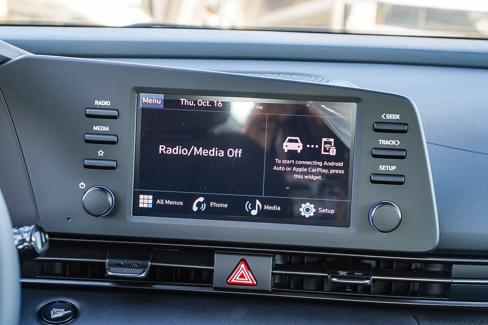 Thumbnail: 2025 Hyundai Elantra - 15