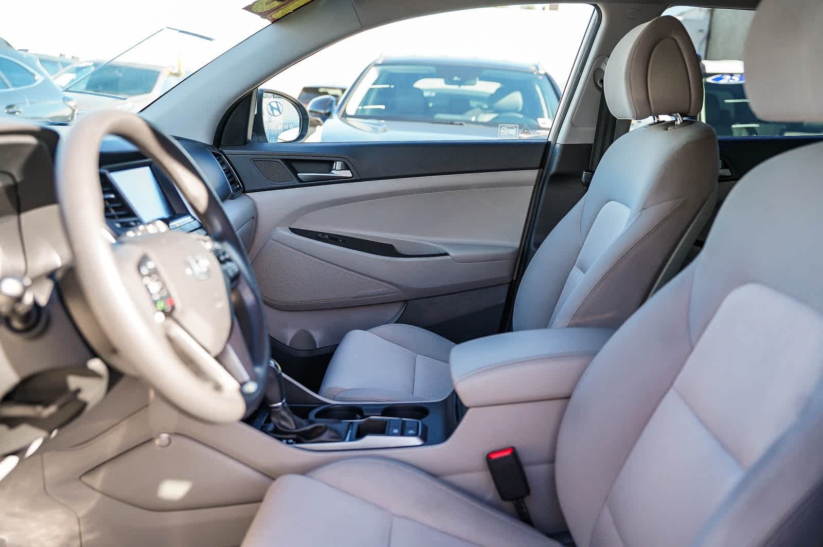 Thumbnail: 2018 Hyundai Tucson - 17