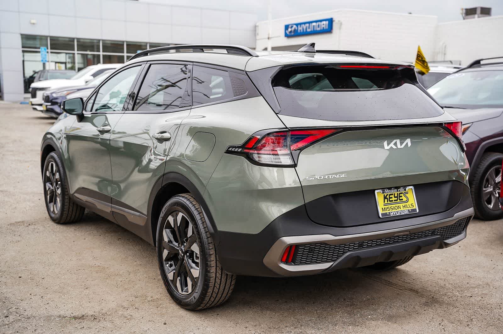 Thumbnail: 2023 Kia Sportage - 8