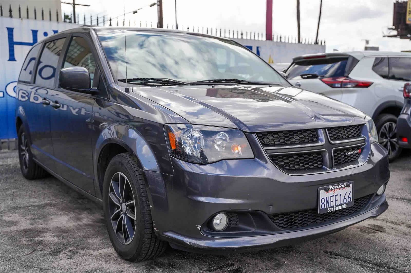 Thumbnail: 2018 Dodge Grand Caravan - 3