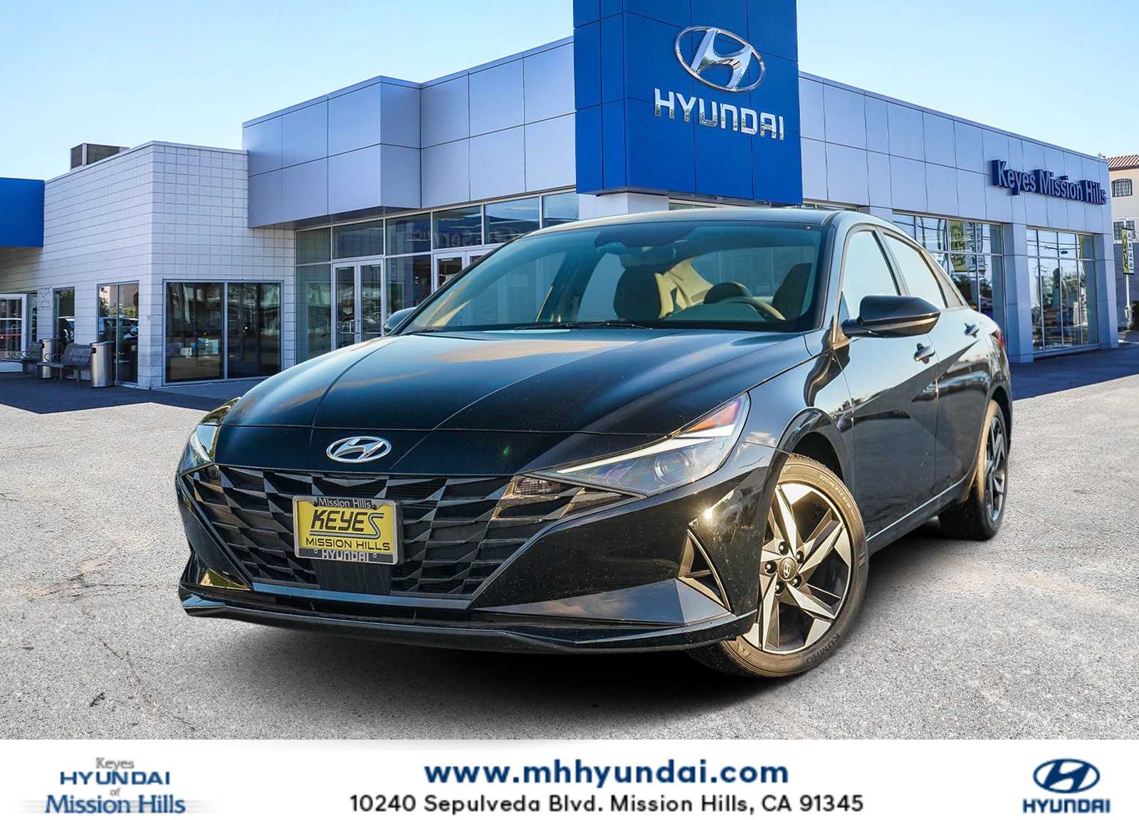 Thumbnail: 2023 Hyundai Elantra - 1