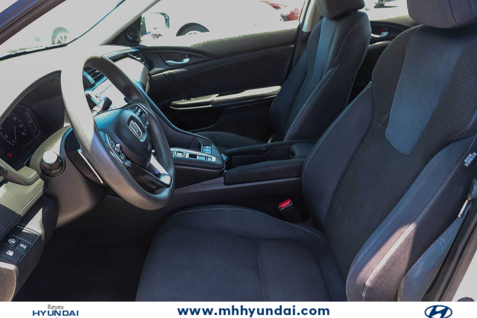 Thumbnail: 2019 Honda Insight - 16