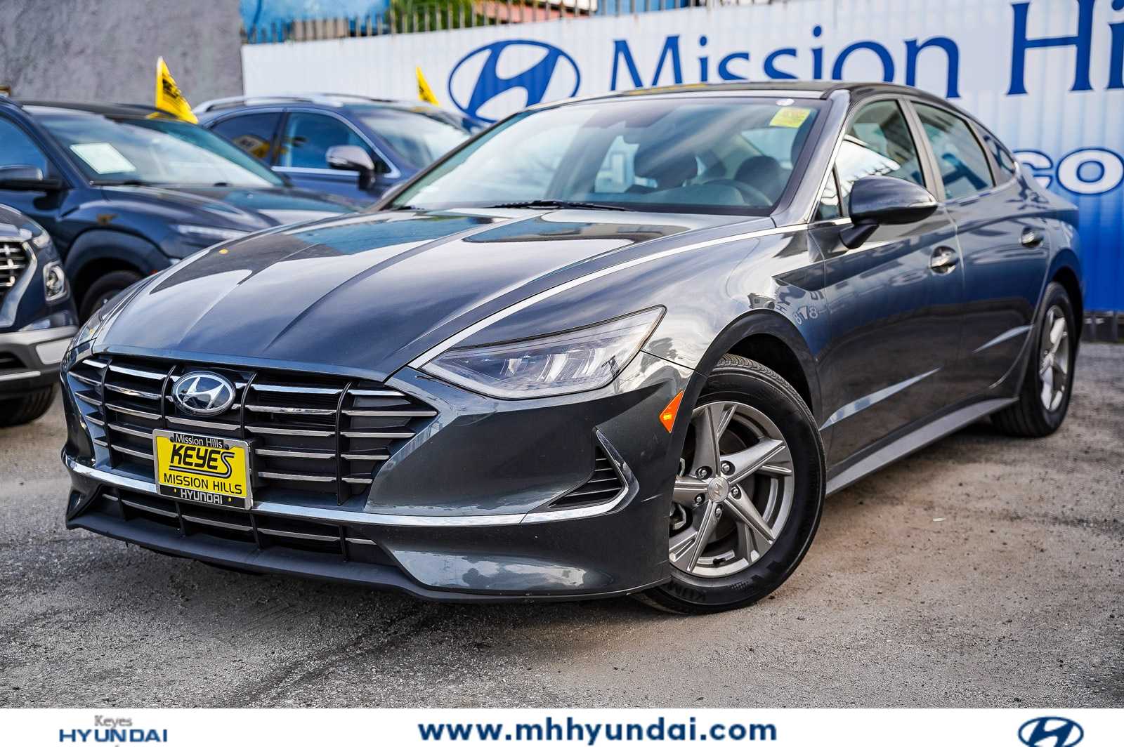 2023 Hyundai Sonata SE's photo