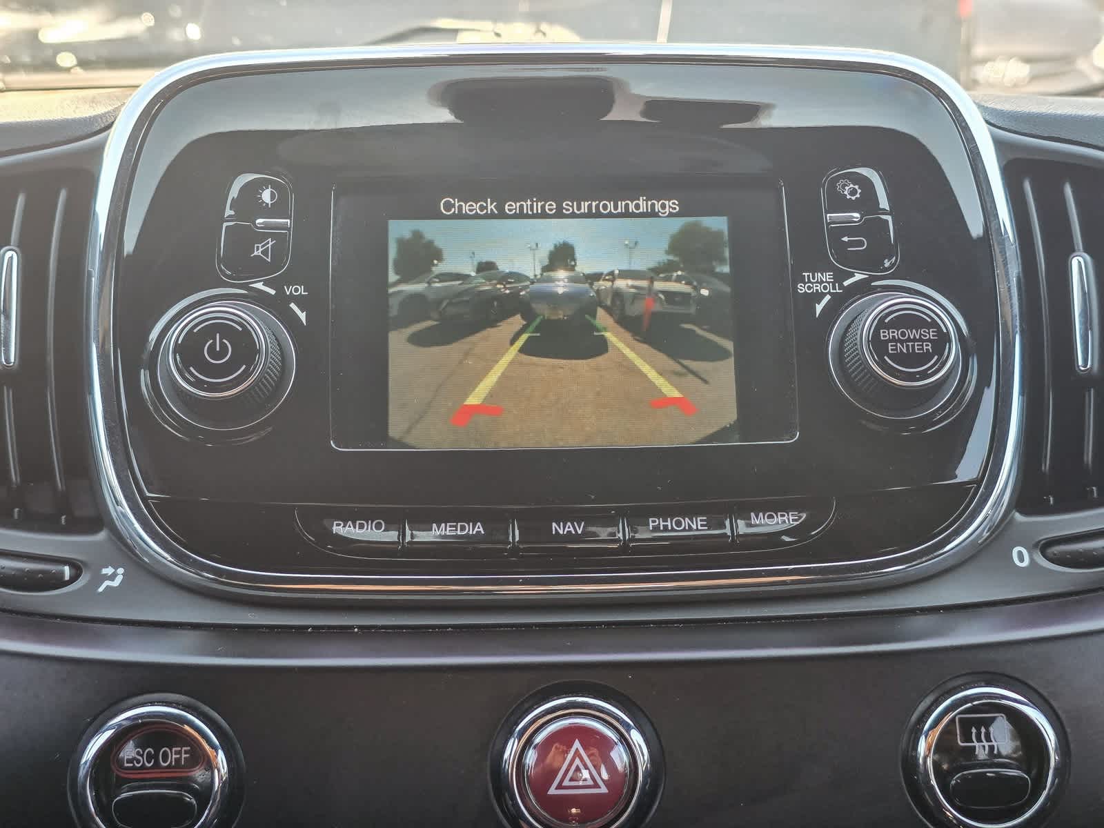 Thumbnail: 2019 Fiat 500e - 17