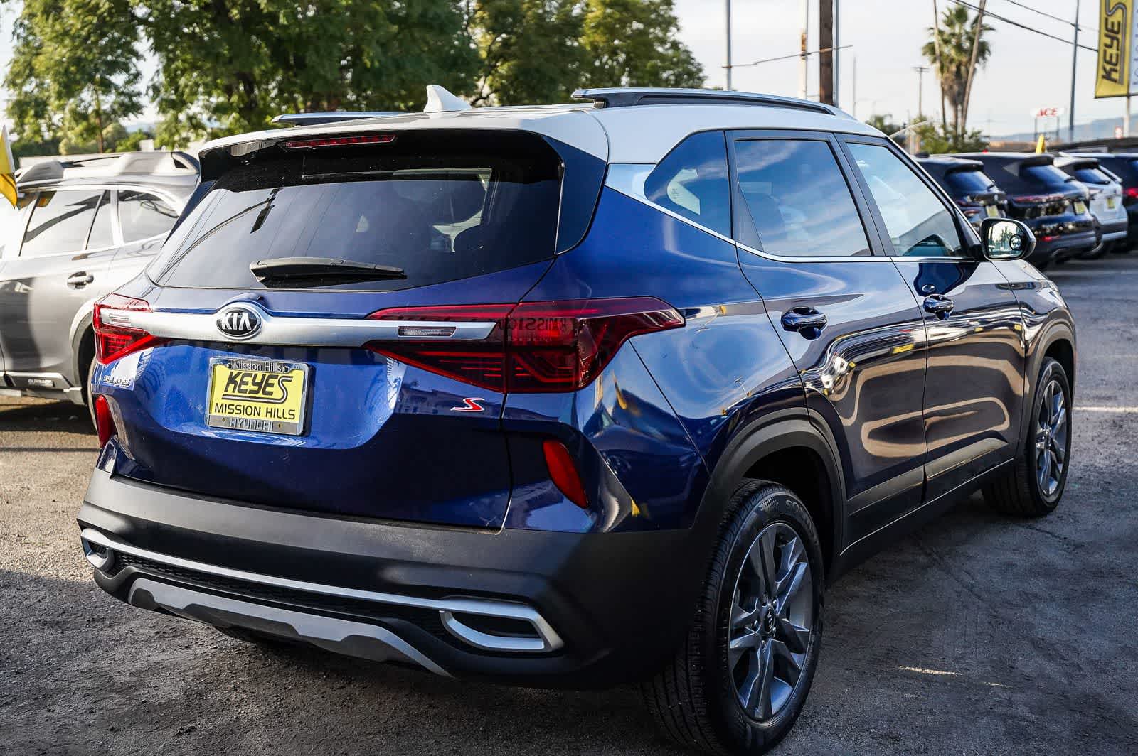 Thumbnail: 2021 Kia Seltos - 10