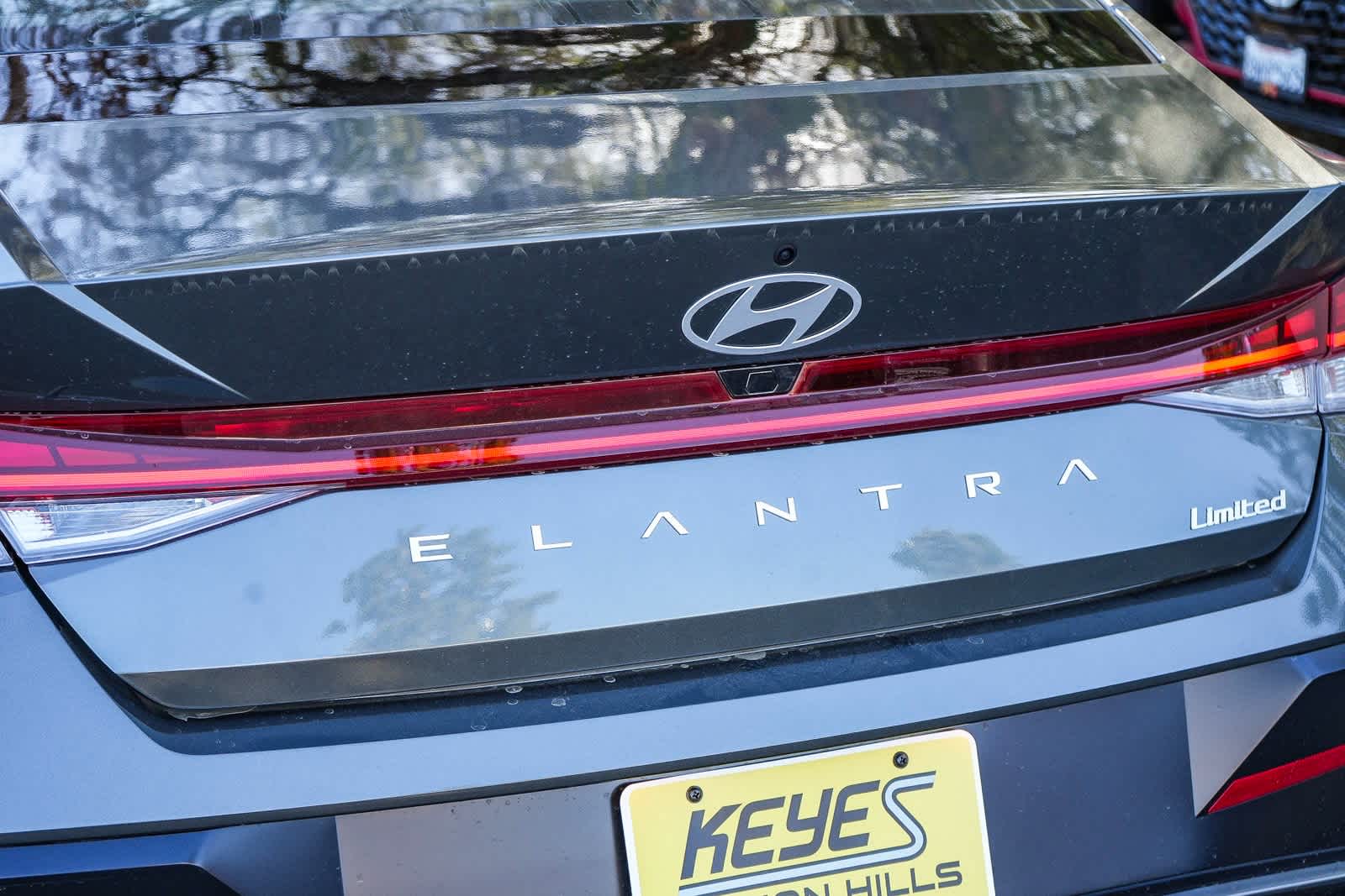 Thumbnail: 2025 Hyundai Elantra - 12