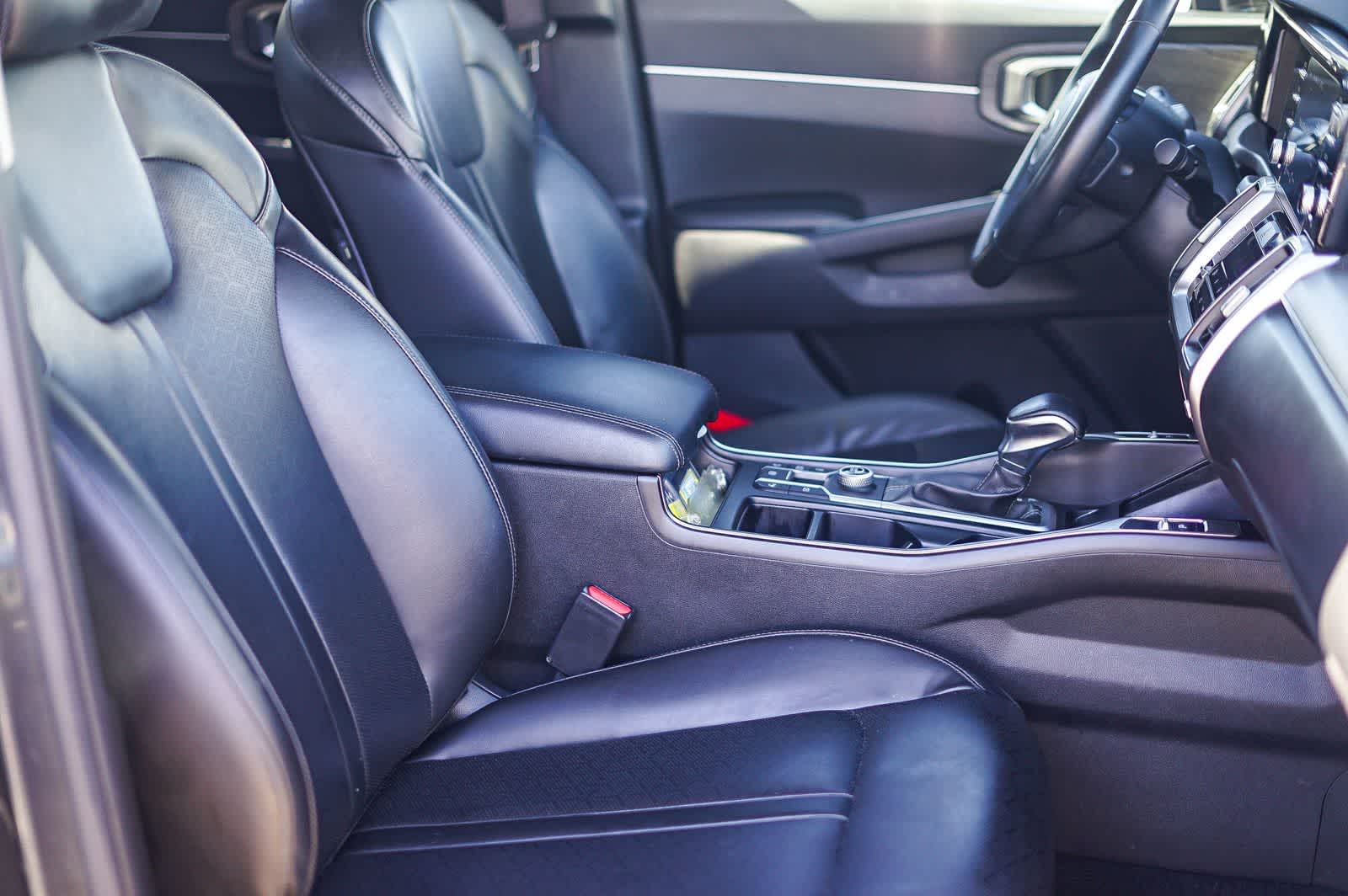 Thumbnail: 2021 Kia Sorento - 15