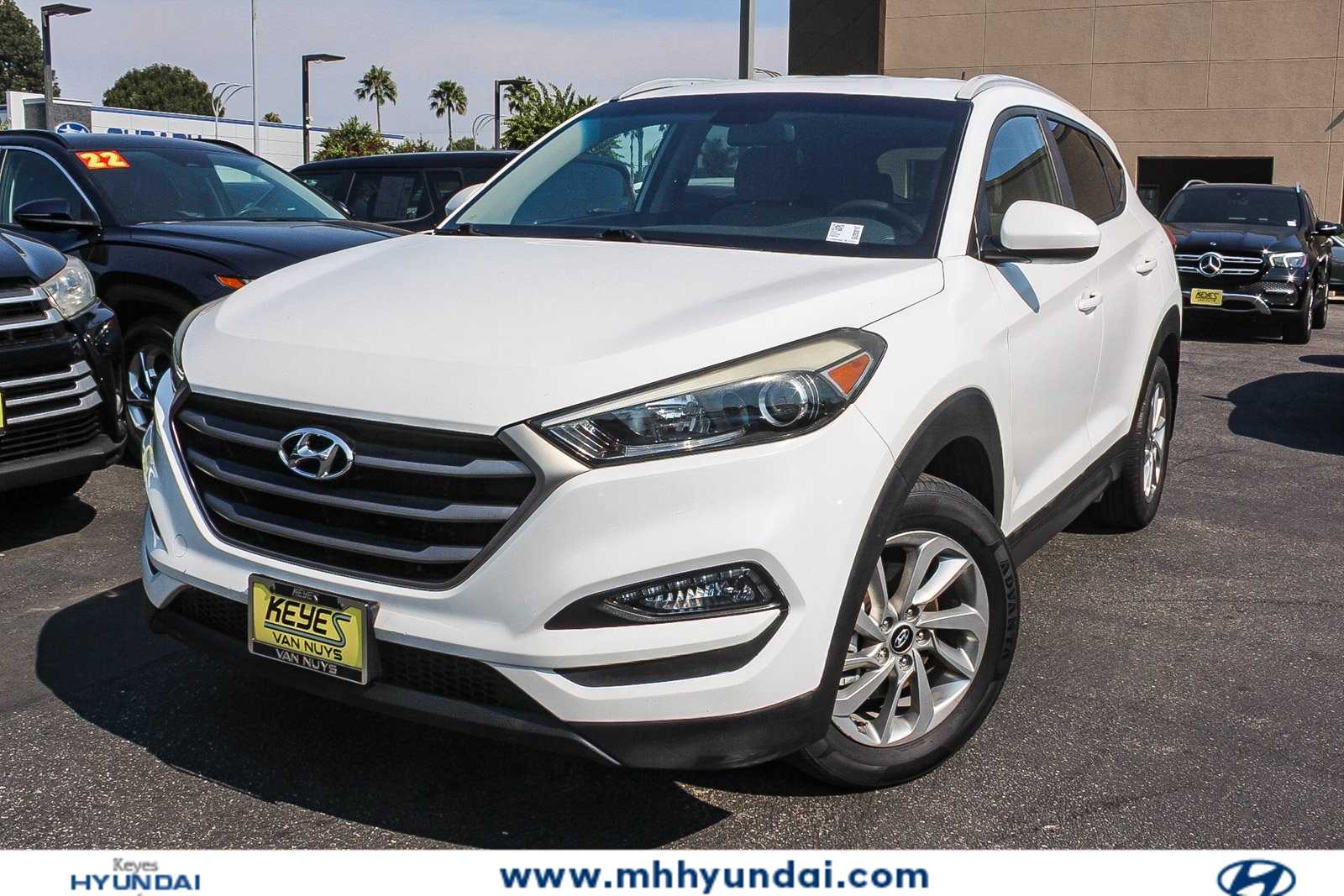 2016 Hyundai Tucson SE -
                  Mission Hills, CA
