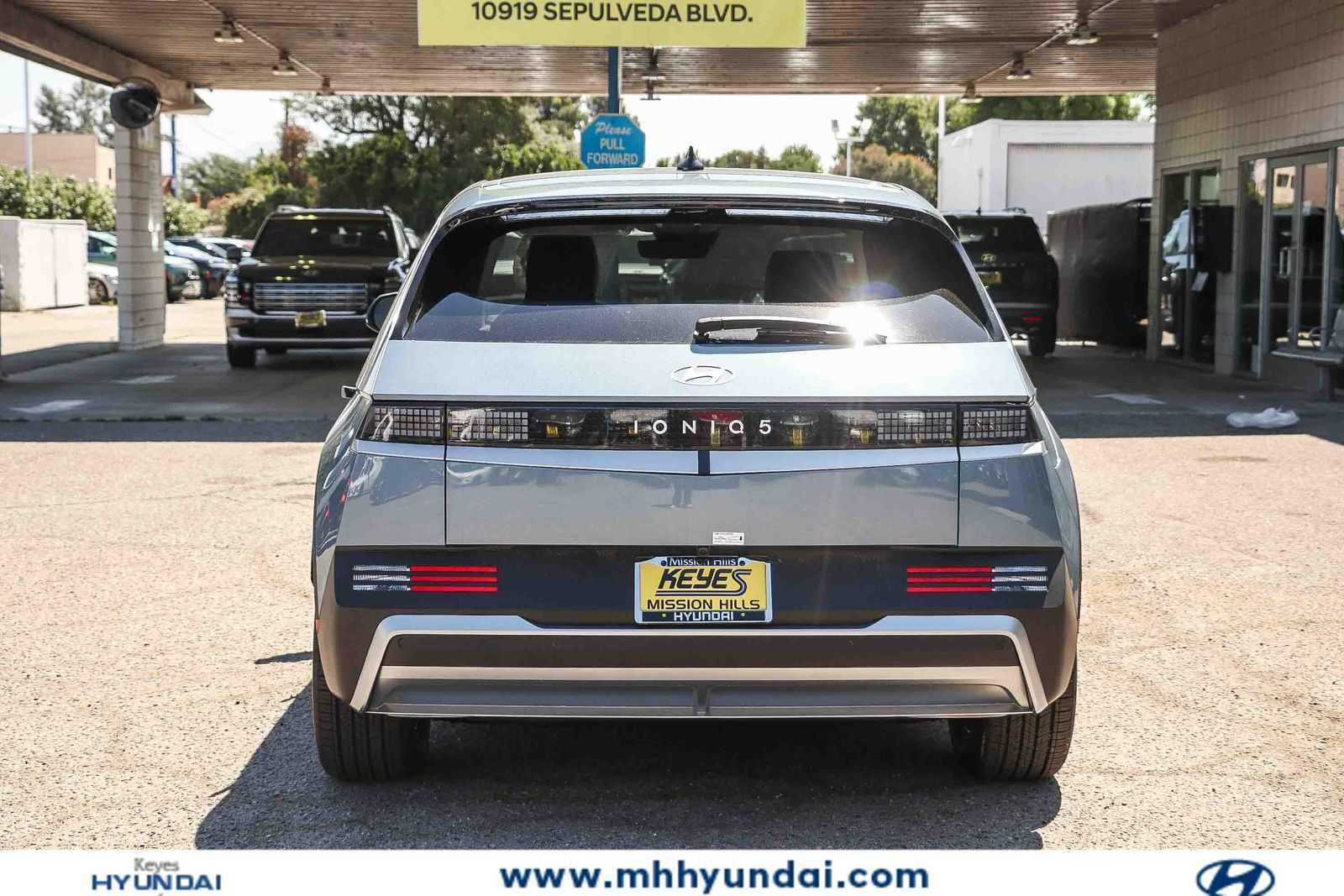 Thumbnail: 2026 Hyundai Ioniq 5 - 3