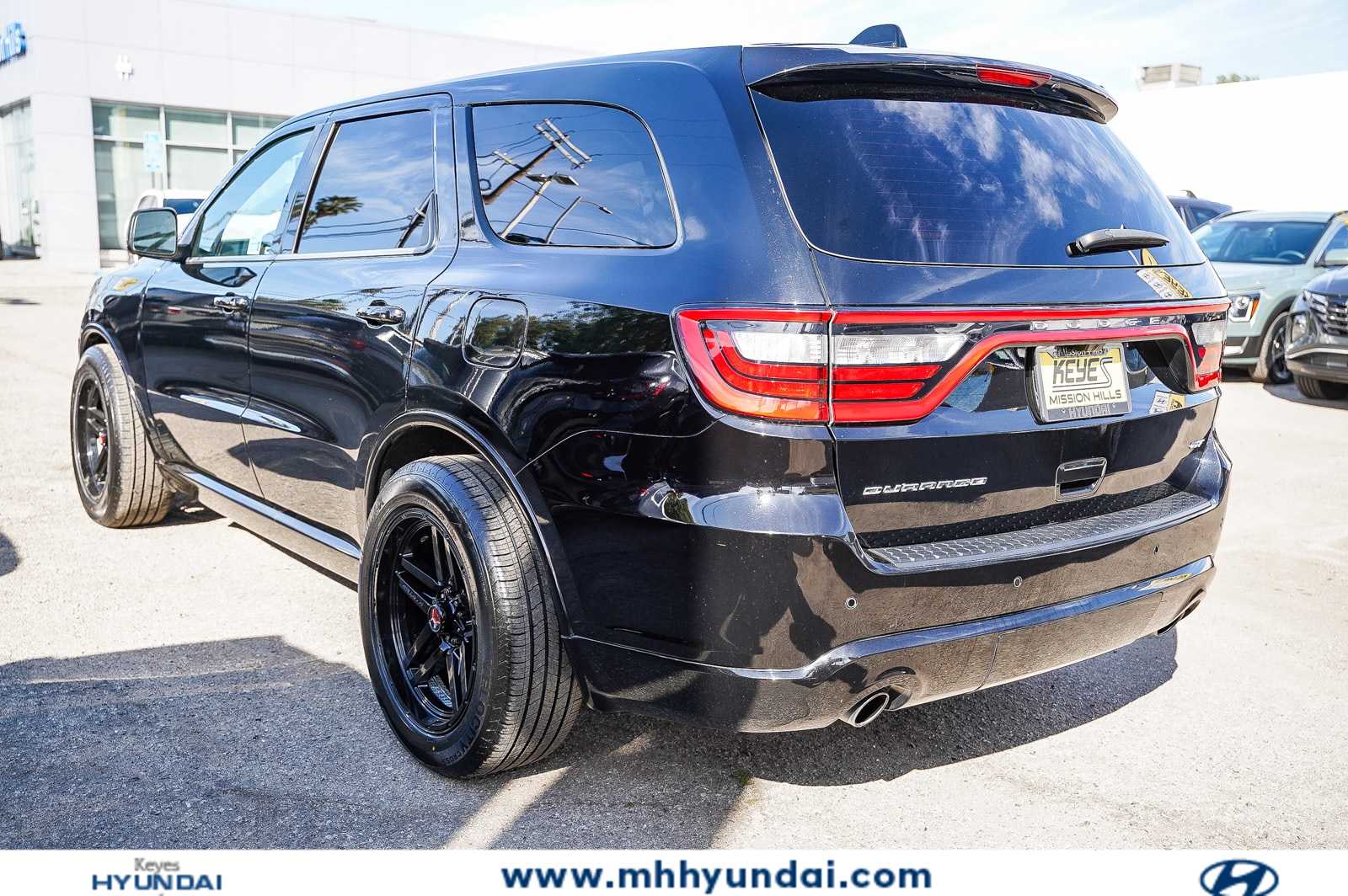 Thumbnail: 2019 Dodge Durango - 8
