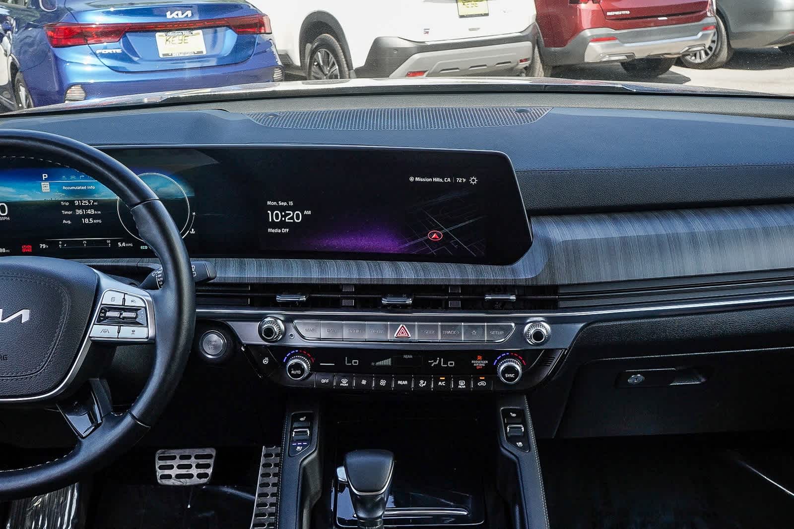 Thumbnail: 2024 Kia Telluride - 10