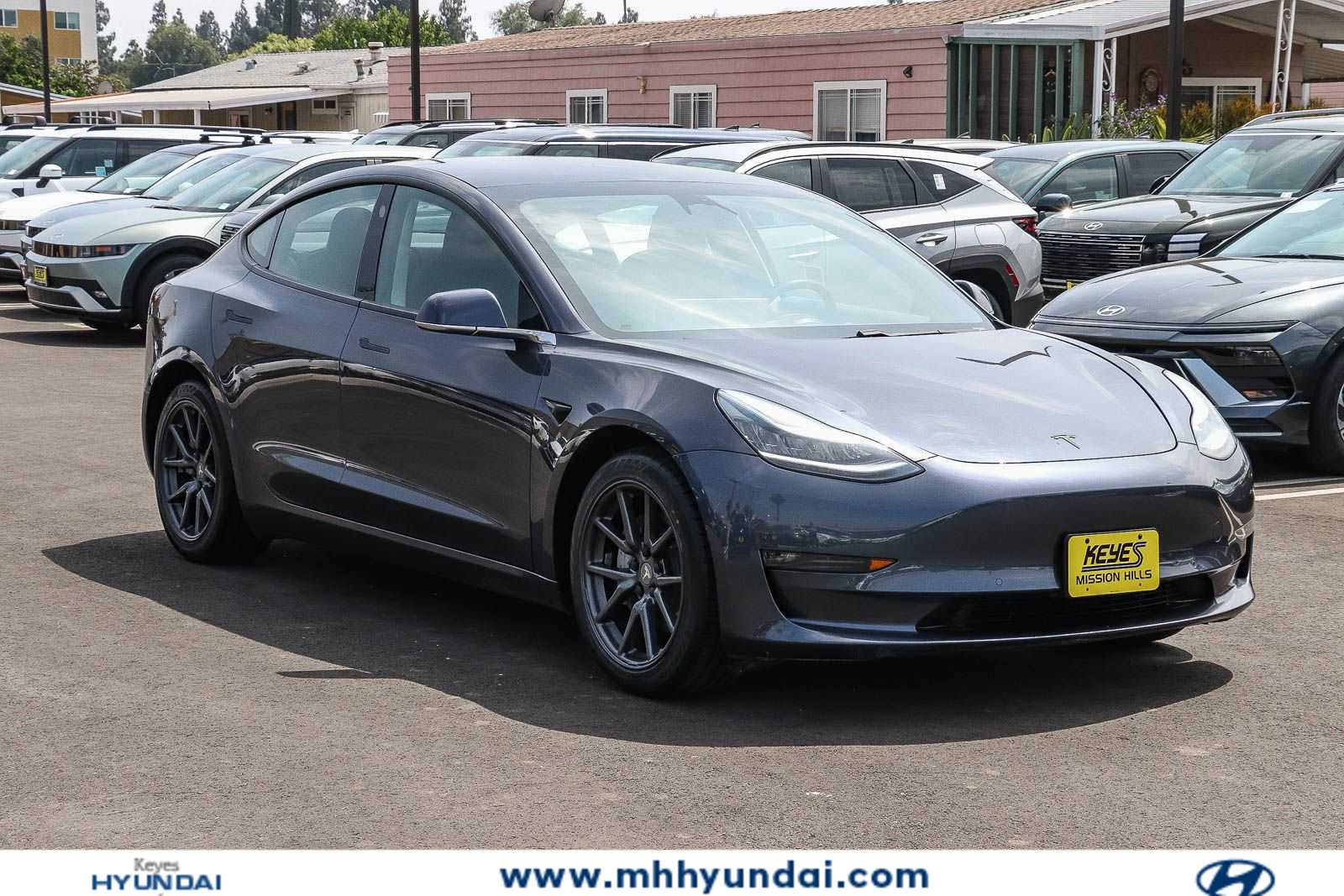 Thumbnail: 2020 Tesla Model 3 - 5