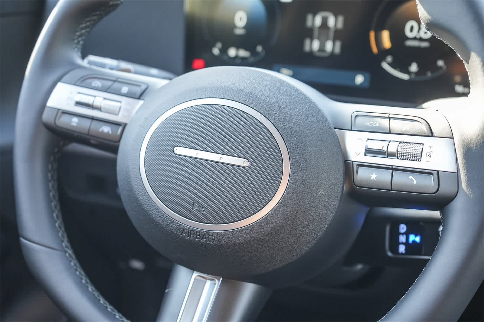 2025 Hyundai Kona SEL 23