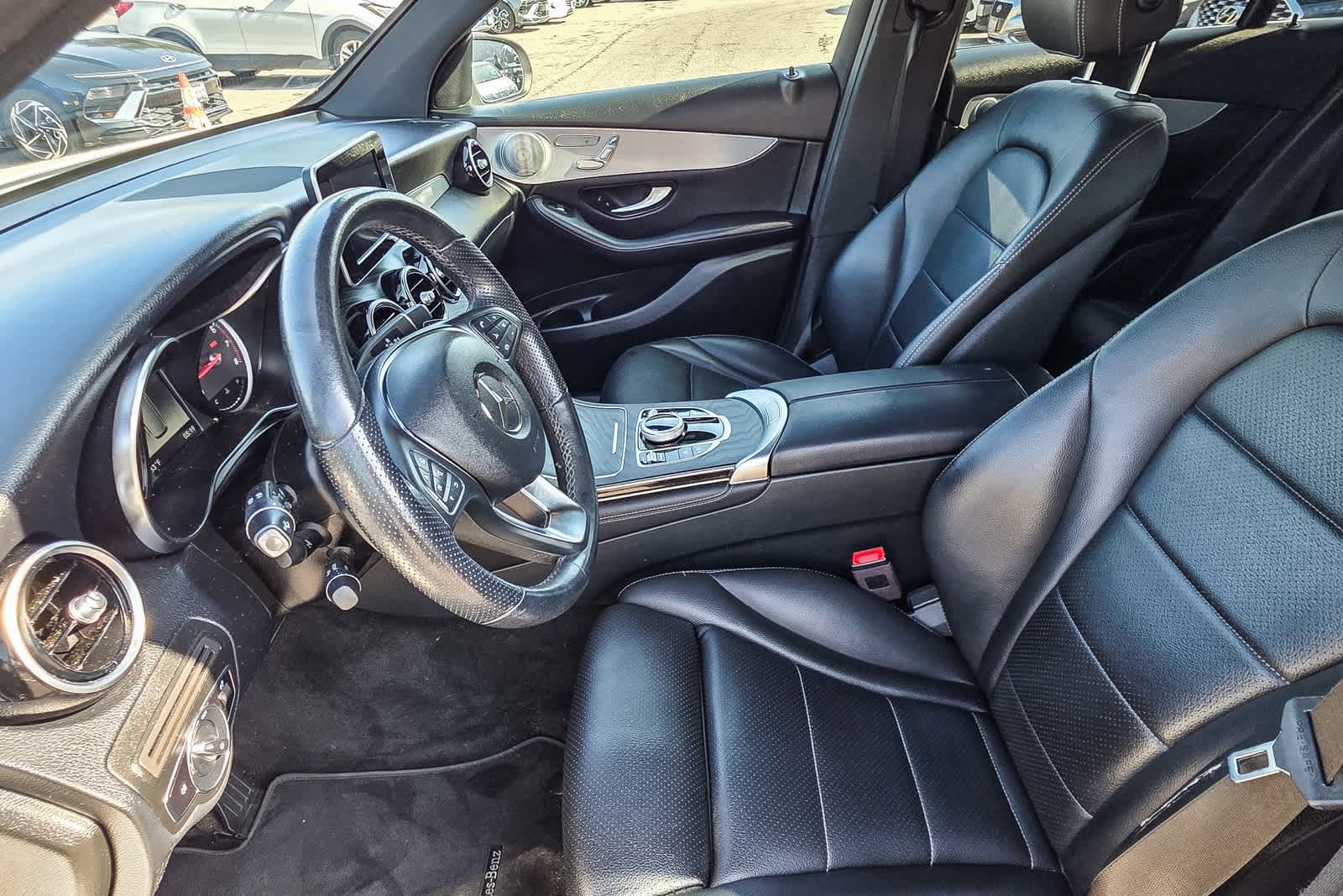 Thumbnail: 2019 Mercedes-Benz GLC - 13
